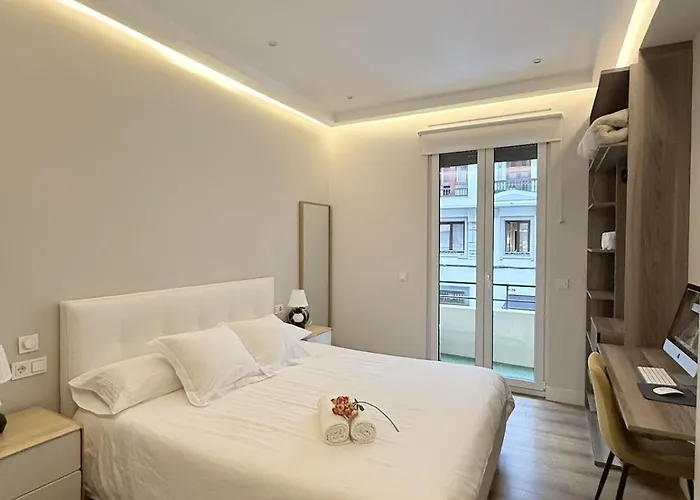 Nuevo Lujoso Centro Wifi ,parking Apartment *