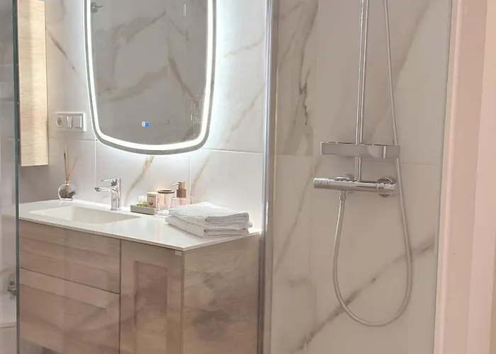 Apartment Nuevo Lujoso Centro Wifi ,parking *