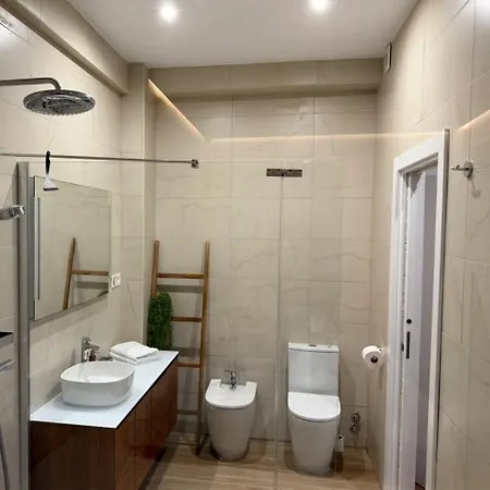 Nuevo Lujoso Centro Wifi ,parking Gratis Apartment