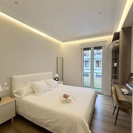 Nuevo Lujoso Centro Wifi ,parking Daire *