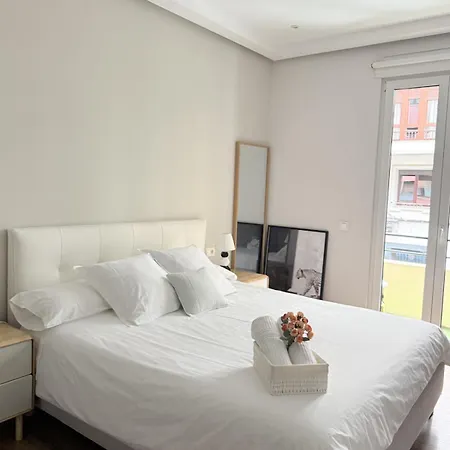 Nuevo Lujoso Centro Wifi ,parking Apartment