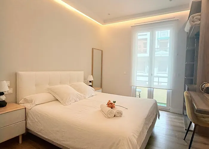 Nuevo Lujoso Centro Wifi ,parking Bilbao